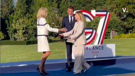 Macron accoglie Meloni con 