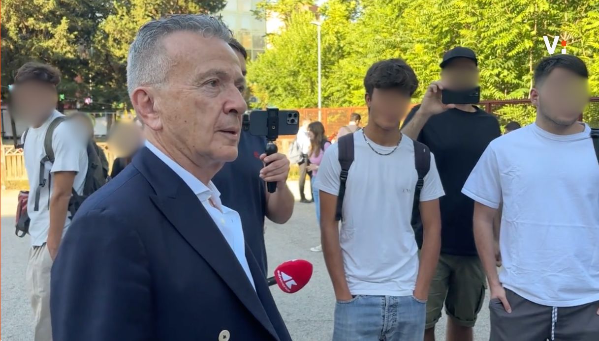 maturit224 2026 il cantante pupo torna tra i banchi per fare l esame un regalo postumo ai miei genitori da Virgilio.it maturit224 2026 il cantante pupo torna tra i banchi per fare l esame un regalo postumo ai miei genitori