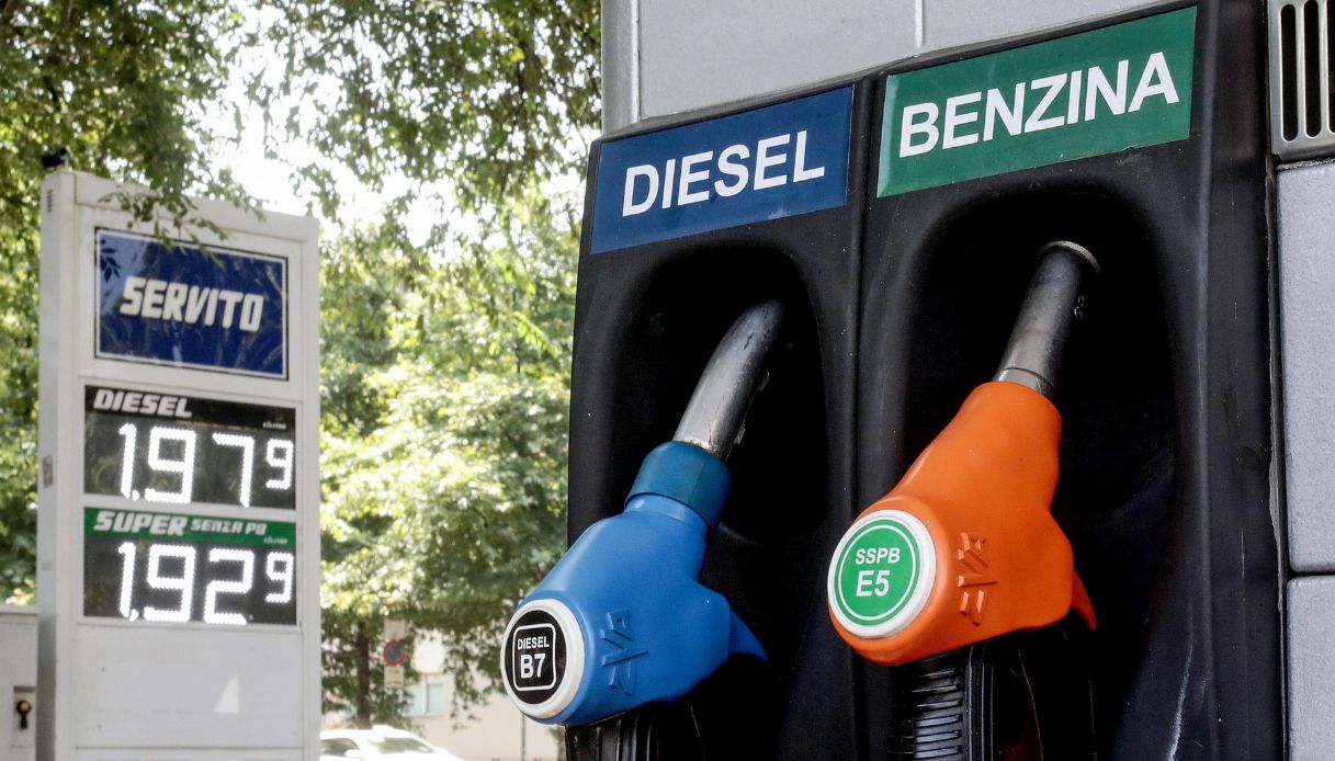 accise mobili sulla benzina come funziona il piano del governo meloni contro il caro carburante da Virgilio.it accise mobili sulla benzina come funziona il piano del governo meloni contro il caro carburante