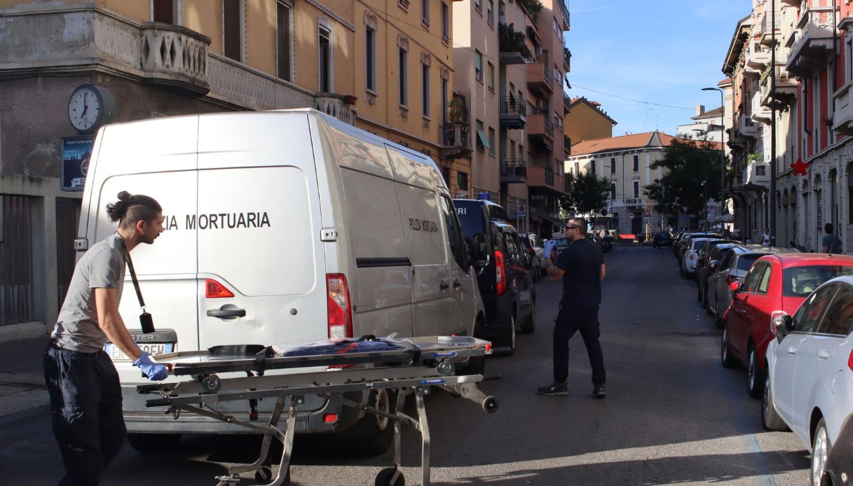 Chi è Lamin Saidilly, il 22enne che ha accoltellato un uomo senza motivo a Milano: era in città da 7 giorni