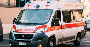 ambulanza moto morto