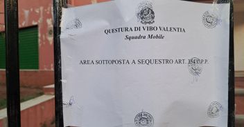 bimbo-morto-infezione-batterio-clostridium-asilo-tropea