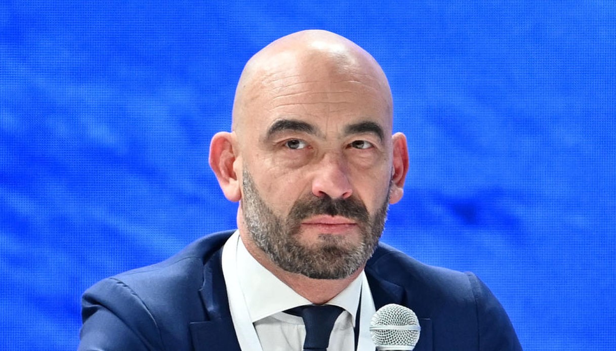 bambino morto dopo sospetta infezione da clostridium all asilo di tropea bassetti avverte sugli antibiotici da Virgilio.it bambino morto dopo sospetta infezione da clostridium all asilo di tropea bassetti avverte sugli antibiotici