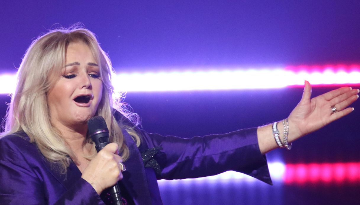 https://wips.plug.it/cips/notizie.virgilio.it/cms/2026/07/bonnie-tyler-morta-portogallo.jpg
