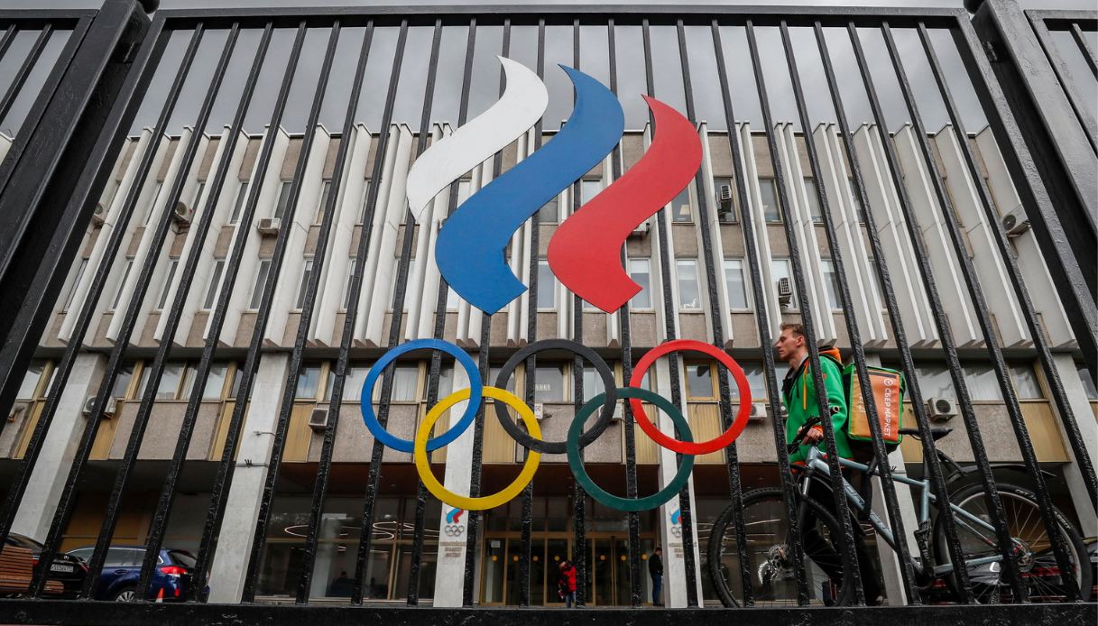 https://wips.plug.it/cips/notizie.virgilio.it/cms/2026/07/cio-russia-olimpiadi.jpg