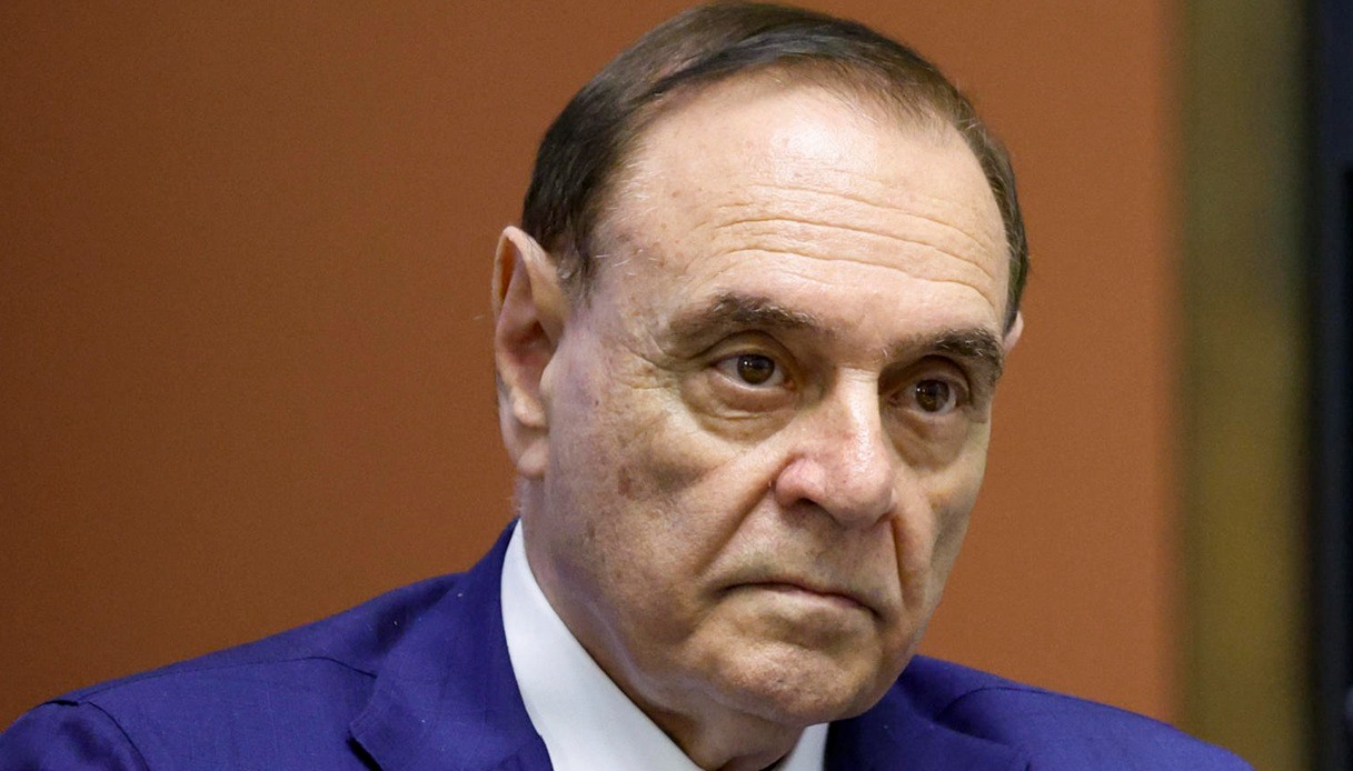 https://wips.plug.it/cips/notizie.virgilio.it/cms/2026/07/clemente-mastella-tumore-malattia-cancro.jpg
