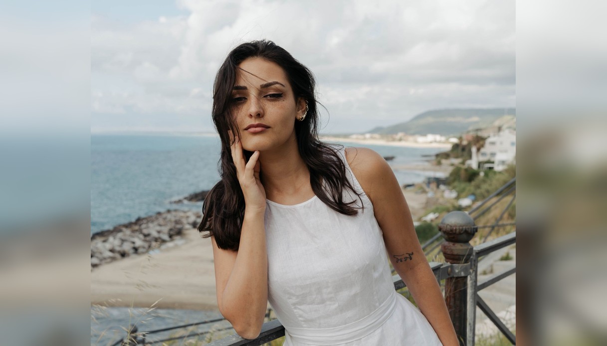 Dalia Aly, l’intervista all’attrice e attivista: "Il problema non è il video ma chi decide di condividerlo"