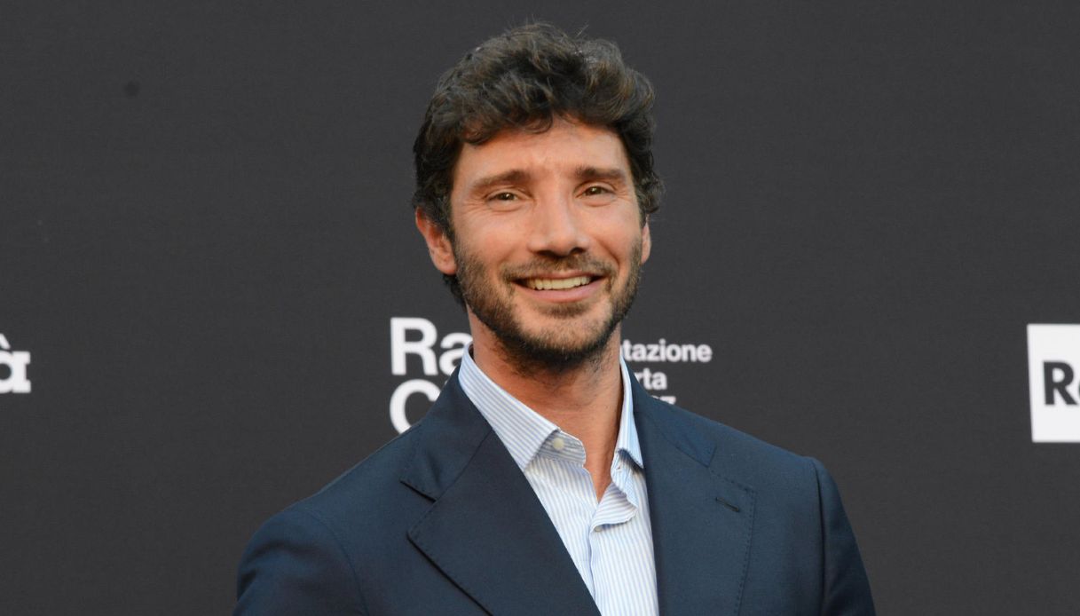 De Martino rivoluziona Sanremo 2027, le novità dalla serata Eurovision e il doppio vincitore alle canzoni