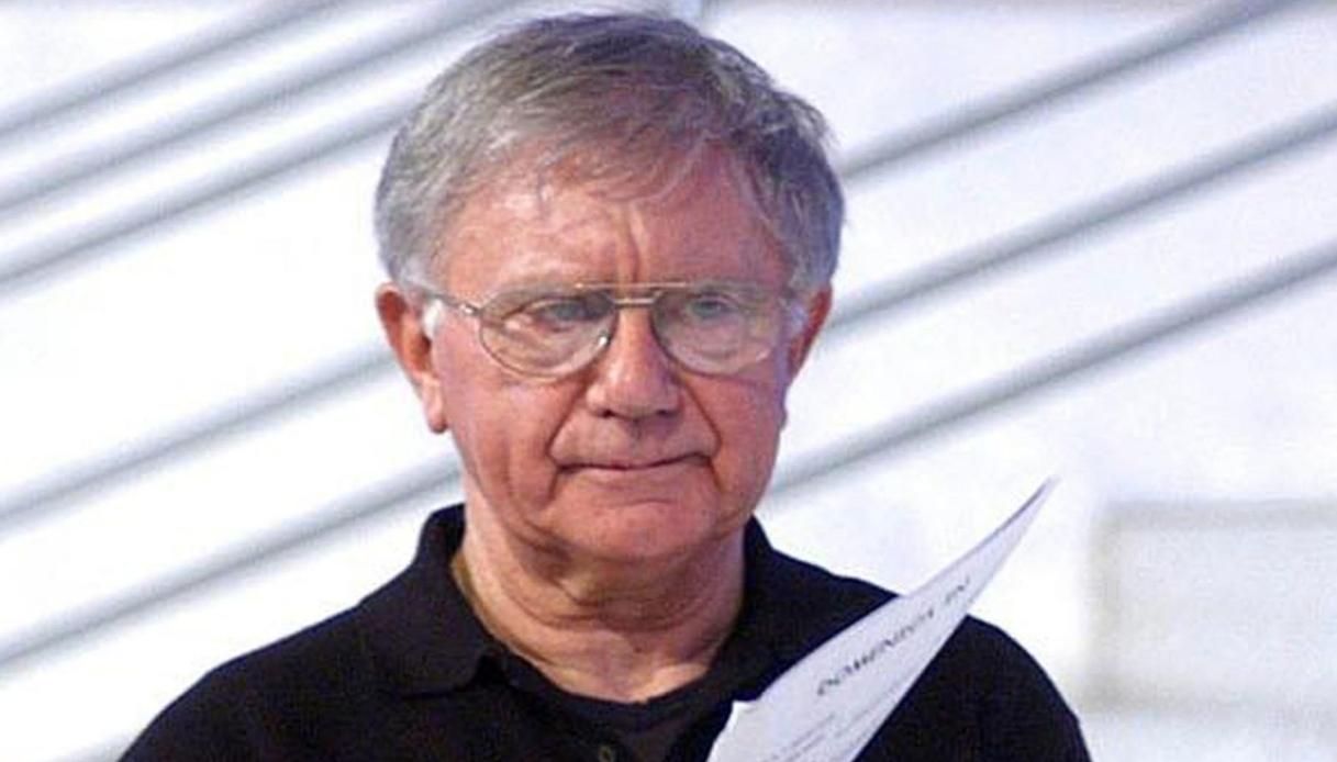 https://wips.plug.it/cips/notizie.virgilio.it/cms/2026/07/don-antonio-mazzi-funerali.jpg