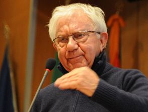 Morto don Antonio Mazzi che con Exodus ha aiutato i giovani, addio al sacerdote giornalista