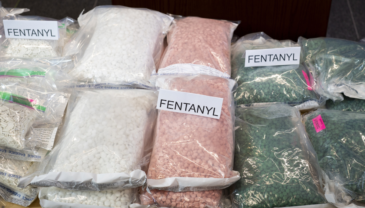 https://wips.plug.it/cips/notizie.virgilio.it/cms/2026/07/fentanyl-roma-furto.png