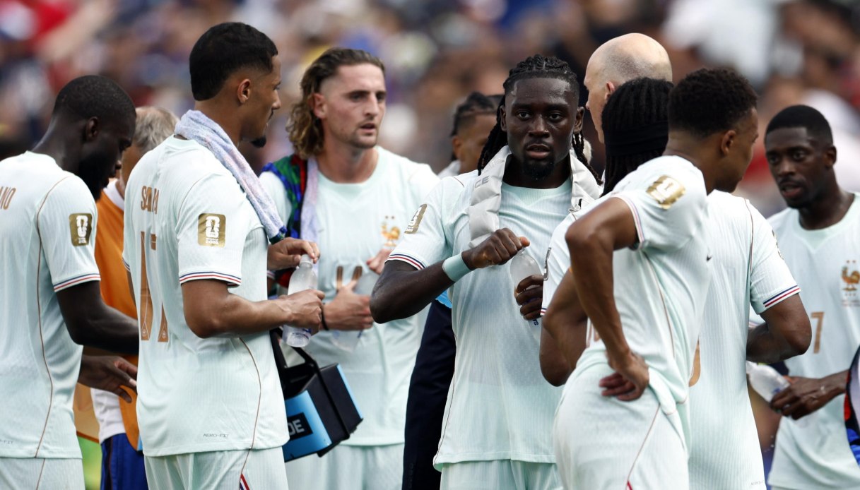 https://wips.plug.it/cips/notizie.virgilio.it/cms/2026/07/francia-mondiali-2026-ice-caso.jpg