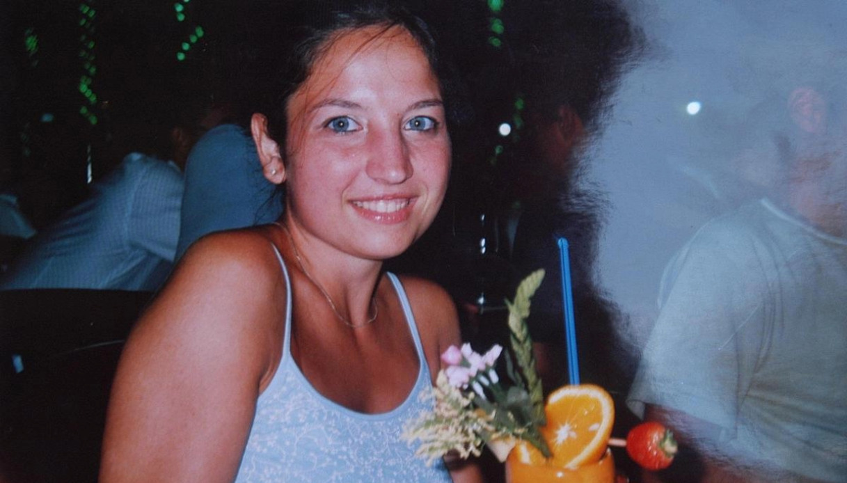 https://wips.plug.it/cips/notizie.virgilio.it/cms/2026/07/garlasco-stasi-poggi.jpg
