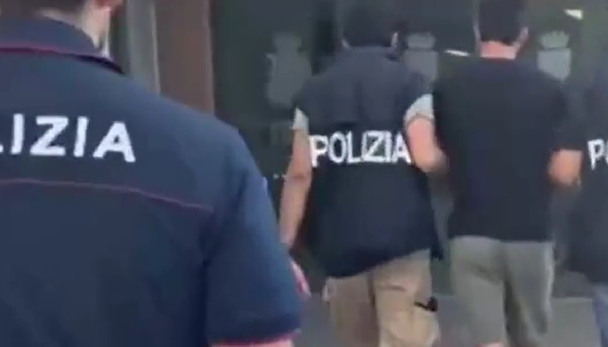 19enne massacrato a Fiumicino con una spranga, agguato terribile: arrestati due gemelli