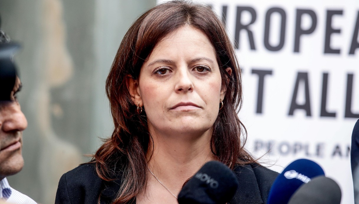 ilaria salis spiega il licenziamento degli ex collaboratori non rispondevano alle mail volevano rovinarmi da Virgilio.it ilaria salis spiega il licenziamento degli ex collaboratori non rispondevano alle mail volevano rovinarmi