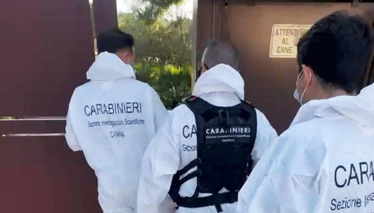 ladro ferito a ramacca durante un furto in casa il proprietario l avrebbe accoltellato prognosi riservata da Virgilio.it ladro ferito a ramacca durante un furto in casa il proprietario l avrebbe accoltellato prognosi riservata