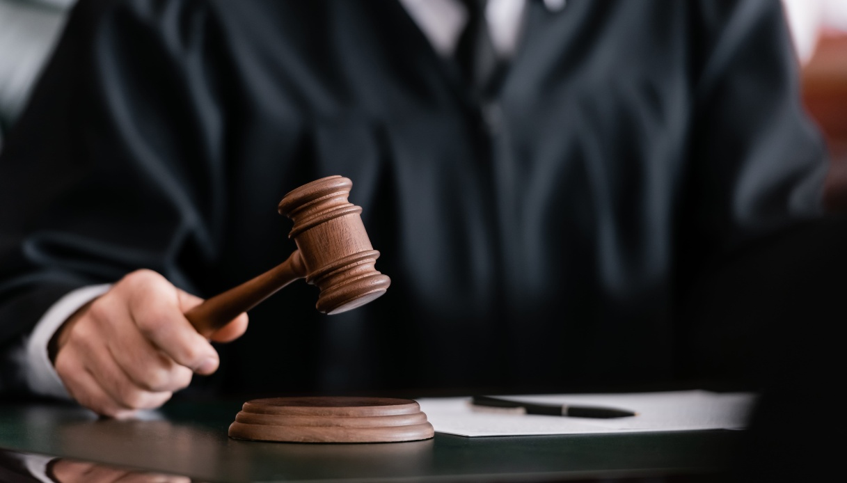 donna licenziata a spoleto accusa il datore di lavoro mandata via perch233 madre lui nega tutto da Virgilio.it donna licenziata a spoleto accusa il datore di lavoro mandata via perch233 madre lui nega tutto