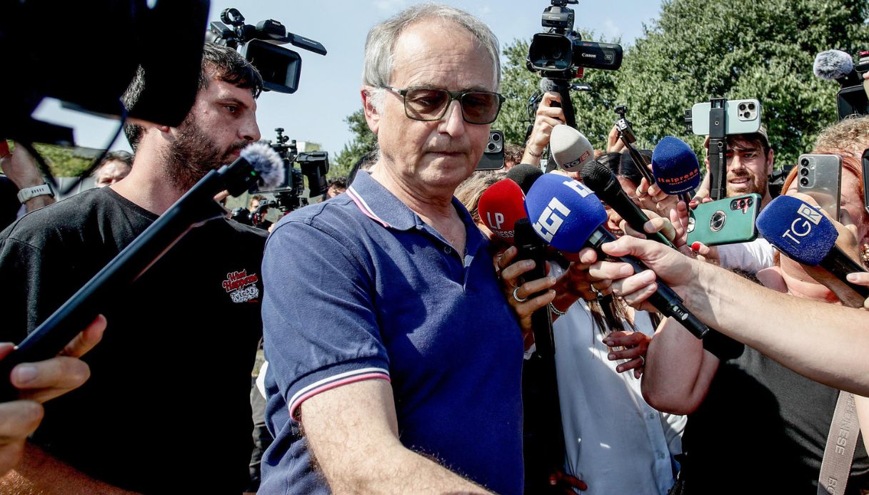mario roggero accusato dall ex fidanzato della figlia mi ha preso a pugni e poi ha puntato la pistola da Virgilio.it mario roggero accusato dall ex fidanzato della figlia mi ha preso a pugni e poi ha puntato la pistola