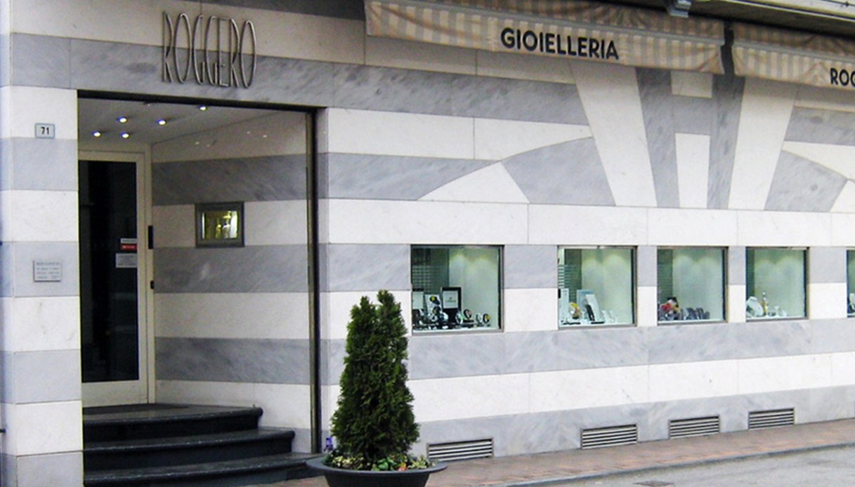 caso mario roggero la sorella del ladro morto andrea spinelli parla della grazia mi fido di mattarella da Virgilio.it caso mario roggero la sorella del ladro morto andrea spinelli parla della grazia mi fido di mattarella