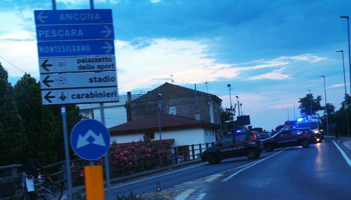 Scooter non si ferma all'alt dei carabinieri, morto Massimo Ciarelli: era stato condannato per omicidio
