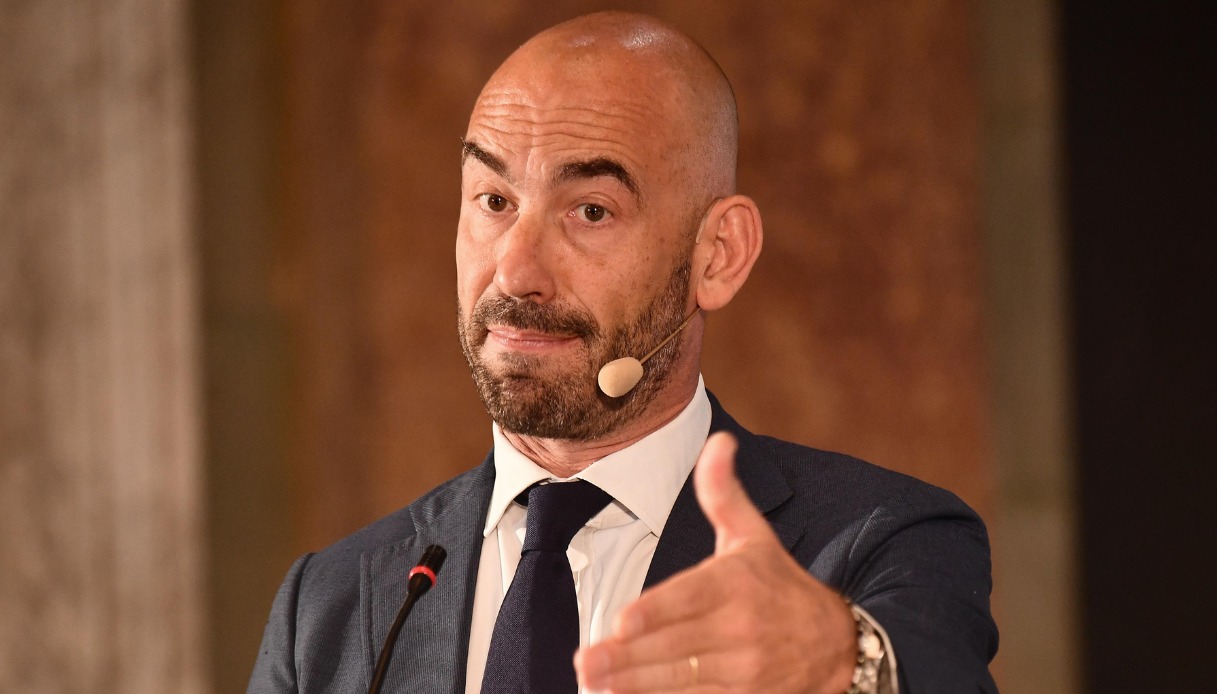 https://wips.plug.it/cips/notizie.virgilio.it/cms/2026/07/matteo-bassetti-morte-calore.jpg