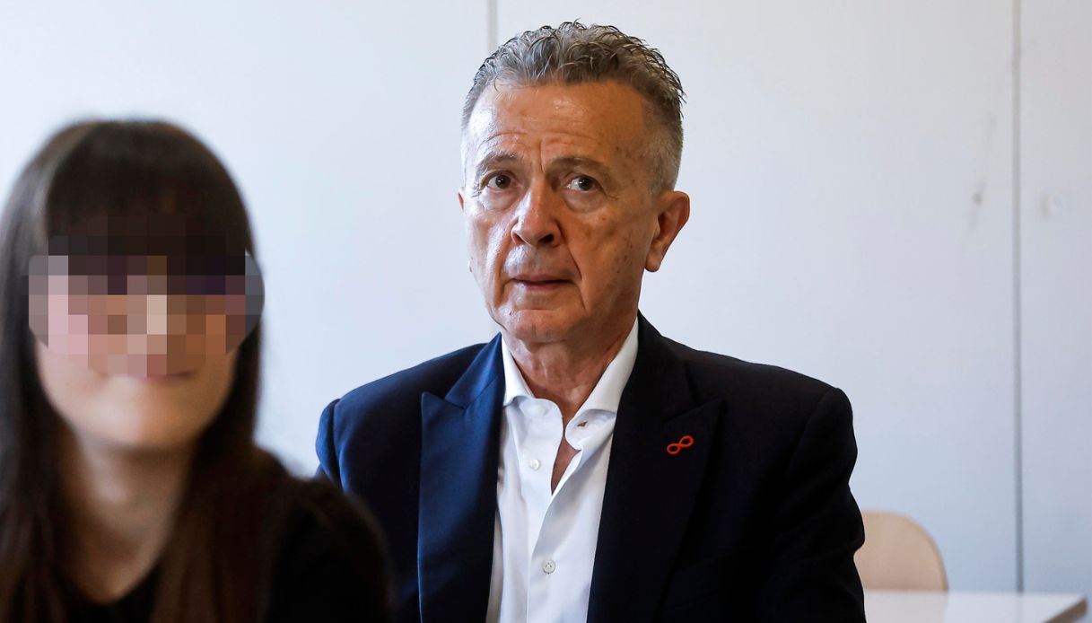 Maturità, Pupo canta "Un amore grande" con dedica alla professoressa dopo l'esame orale: "M'aspetto buon voto"