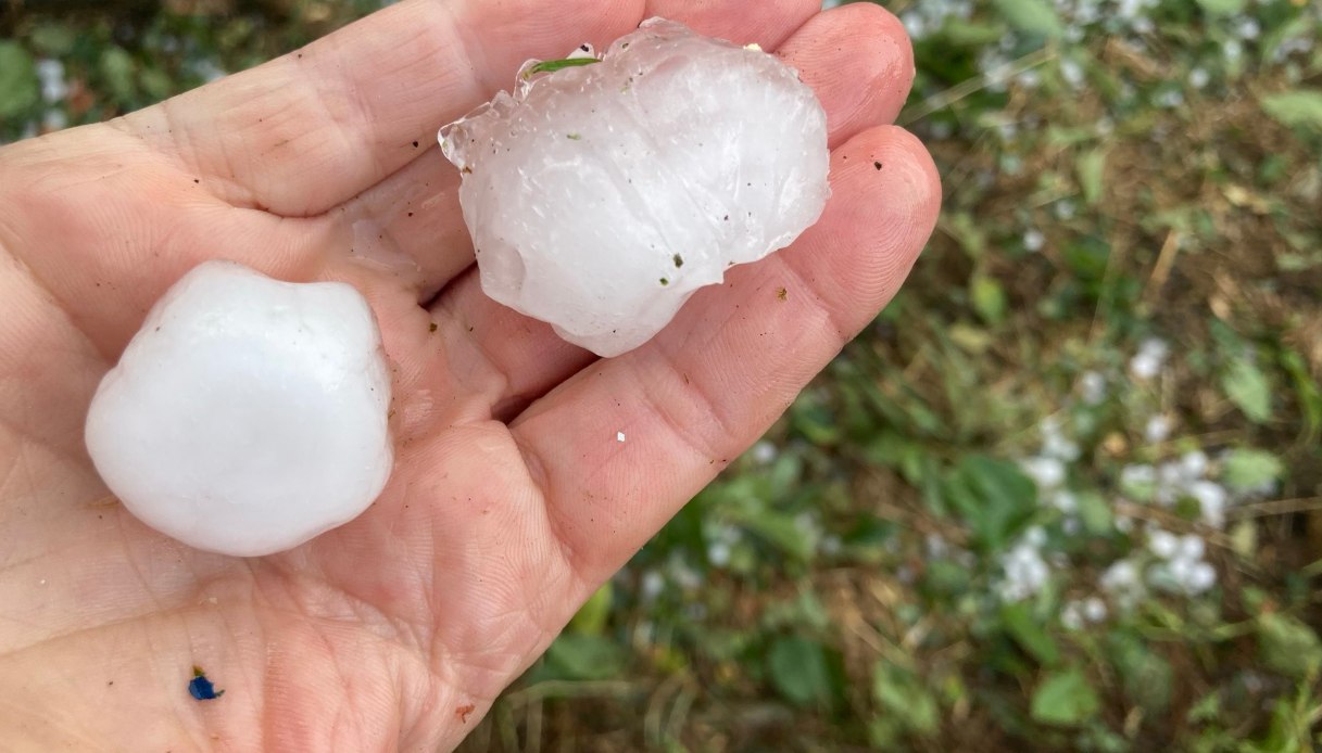 meteo tra grandinate e citt224 da bollino rosso italia divisa in due quanto finisce la terza ondata di caldo da Virgilio.it meteo tra grandinate e citt224 da bollino rosso italia divisa in due quanto finisce la terza ondata di caldo