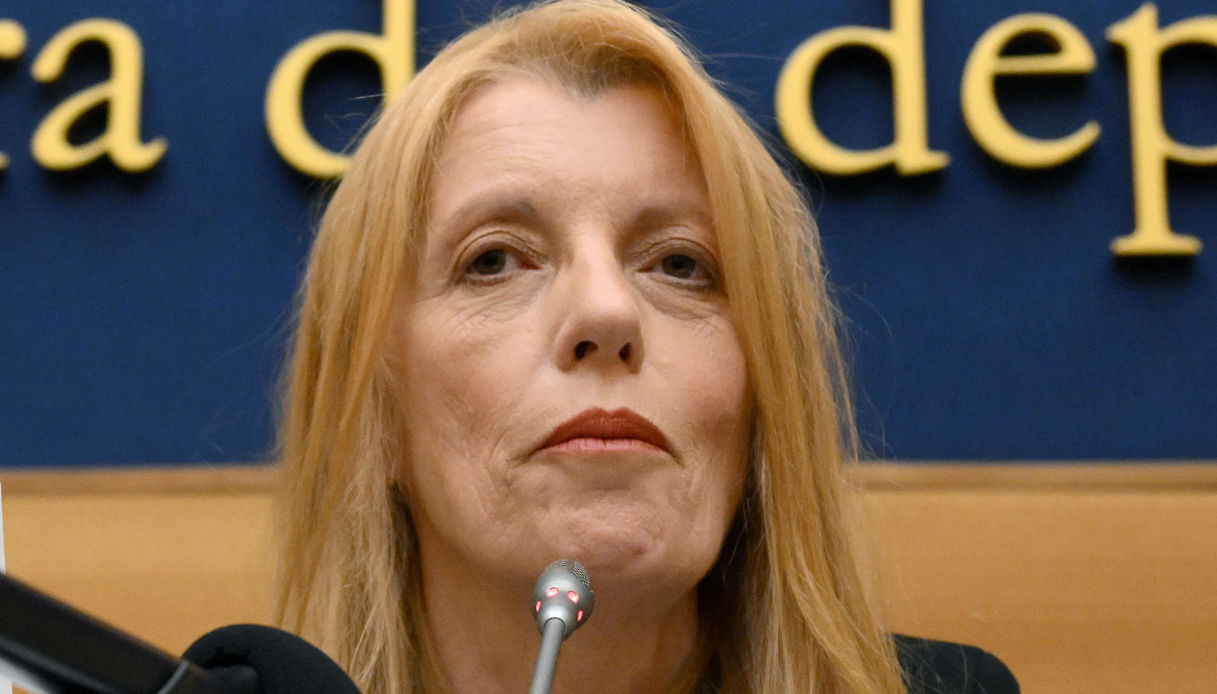https://wips.plug.it/cips/notizie.virgilio.it/cms/2026/07/michela-brambilla-ddl-caccia.jpg