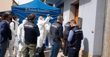Prelievo dispositivi elettronici nell'abitazione di Pietracatella (CB)