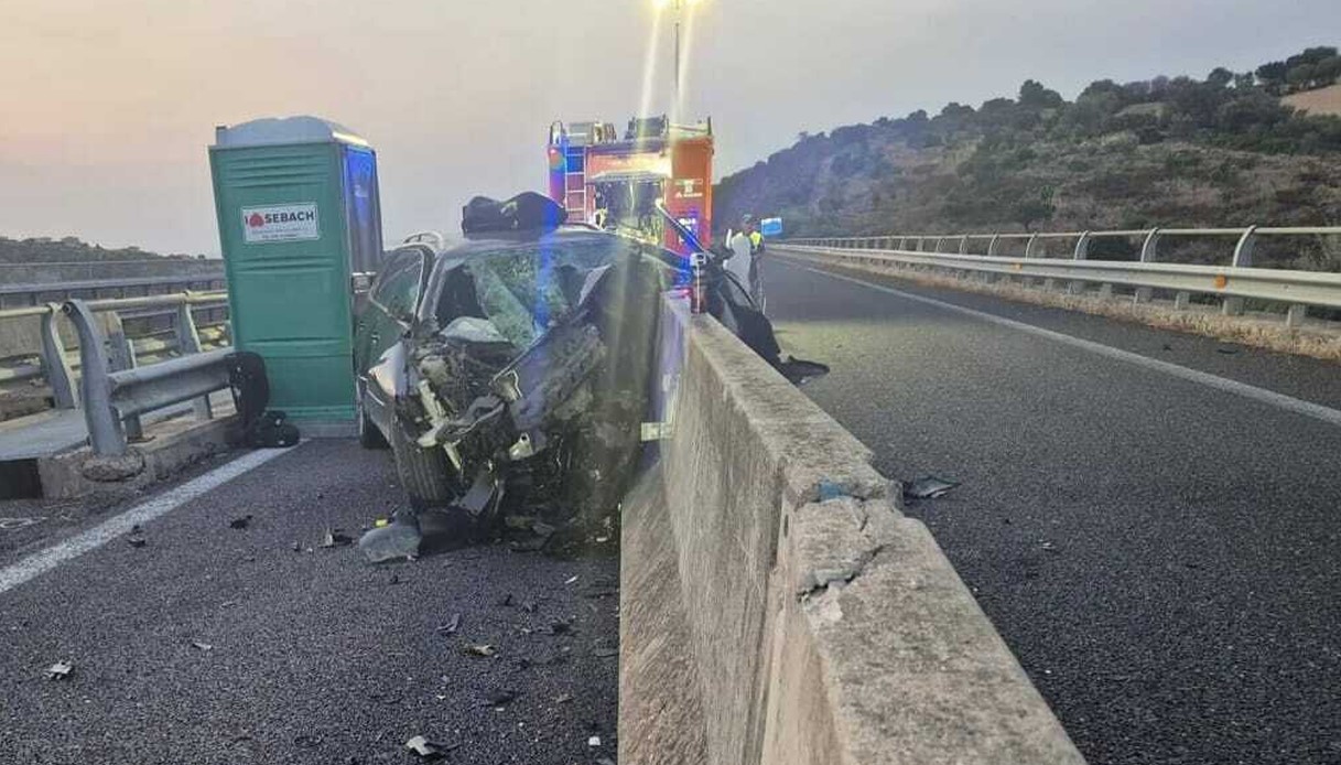 morto nell incidente sulla statale a olbia presa contromano dopo la lite con la moglie salvo il figlio da Virgilio.it morto nell incidente sulla statale a olbia presa contromano dopo la lite con la moglie salvo il figlio