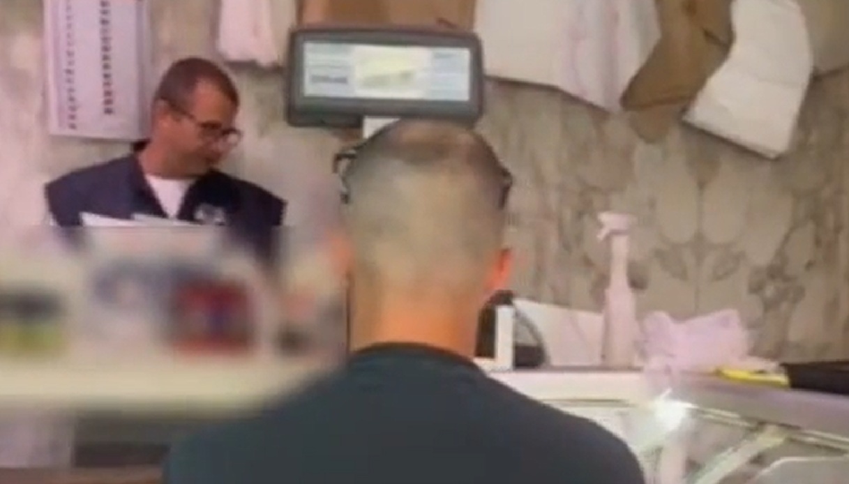 Roma, il caso della macelleria usata come fulcro dello spaccio e chiusa per gravi carenze igienico-sanitarie
