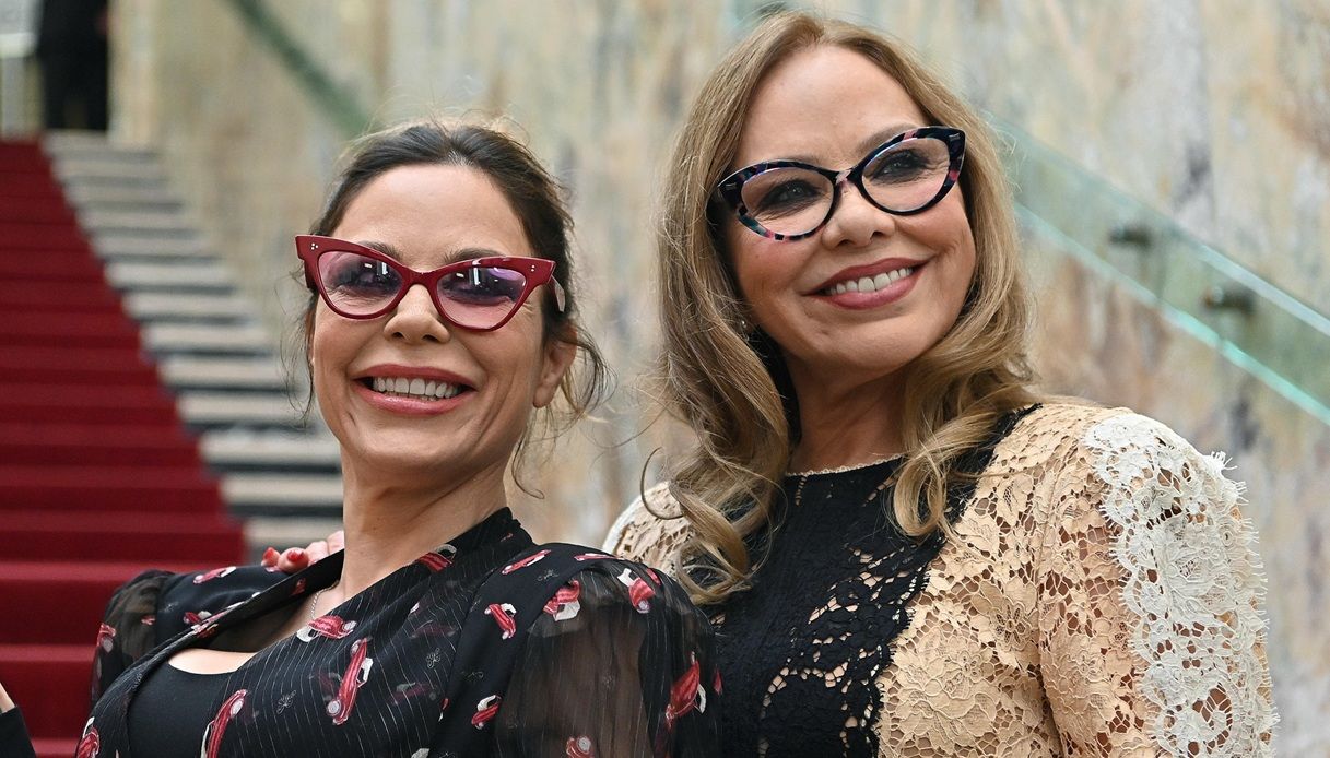 ornella muti e la figlia naike rivelli chiedono la cittadinanza russa per poterci sentire veramente a casa da Virgilio.it ornella muti e la figlia naike rivelli chiedono la cittadinanza russa per poterci sentire veramente a casa