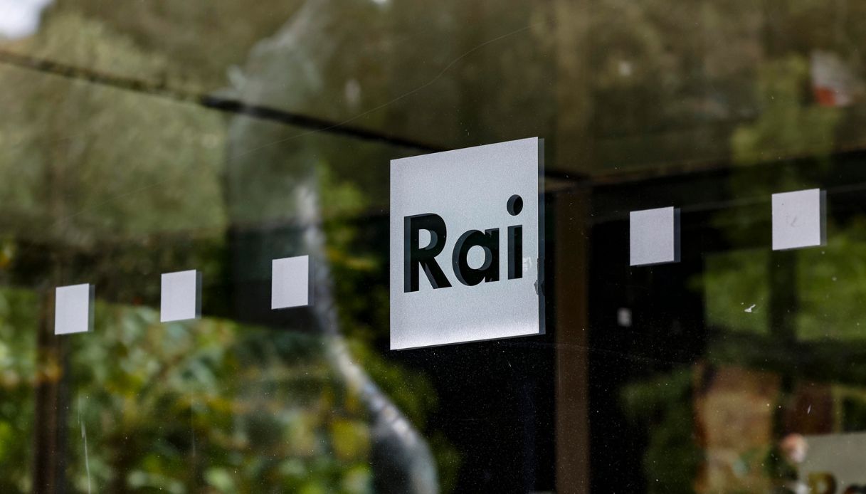 https://wips.plug.it/cips/notizie.virgilio.it/cms/2026/07/rai-sede-viale-mazzini.jpg
