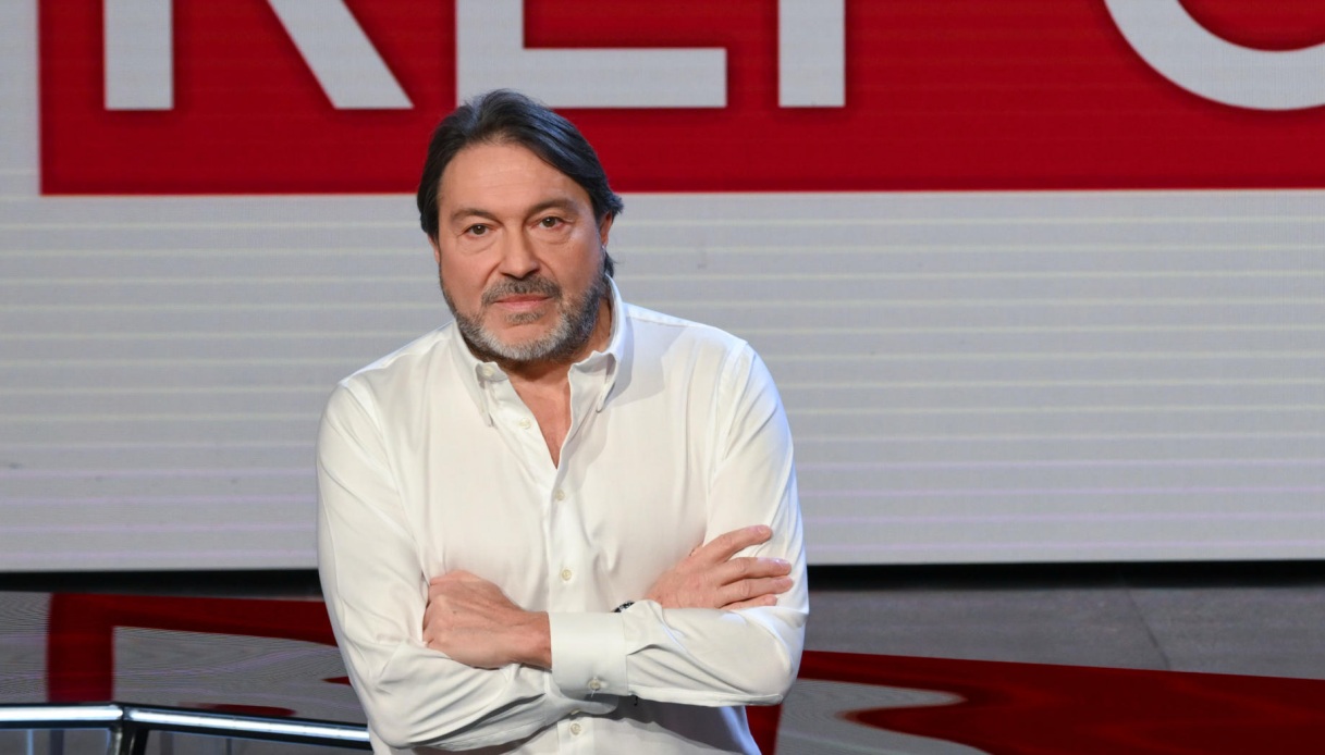 Ranucci potrebbe lasciare Report per il caso Lavitola, "Pronto al passo indietro": piano Rai per sostituirlo