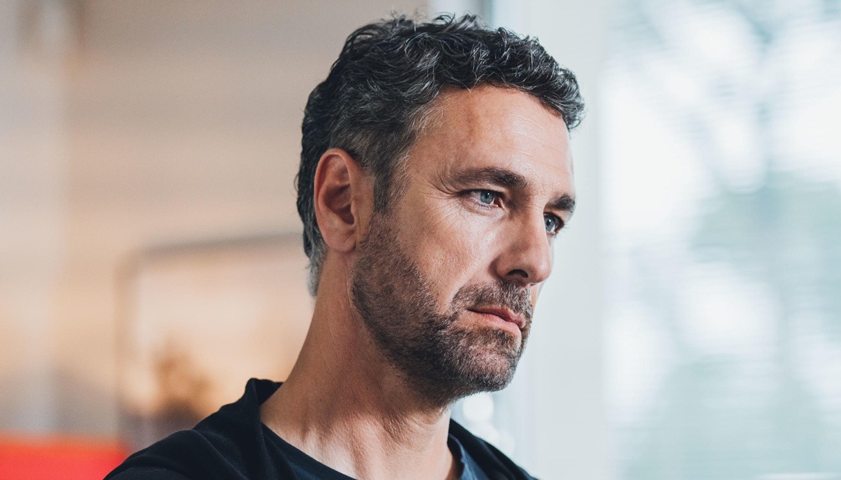 raoul bova torna sul caso degli audio diffusi da corona il discorso su imbecilli mercenari e social da Virgilio.it raoul bova torna sul caso degli audio diffusi da corona il discorso su imbecilli mercenari e social