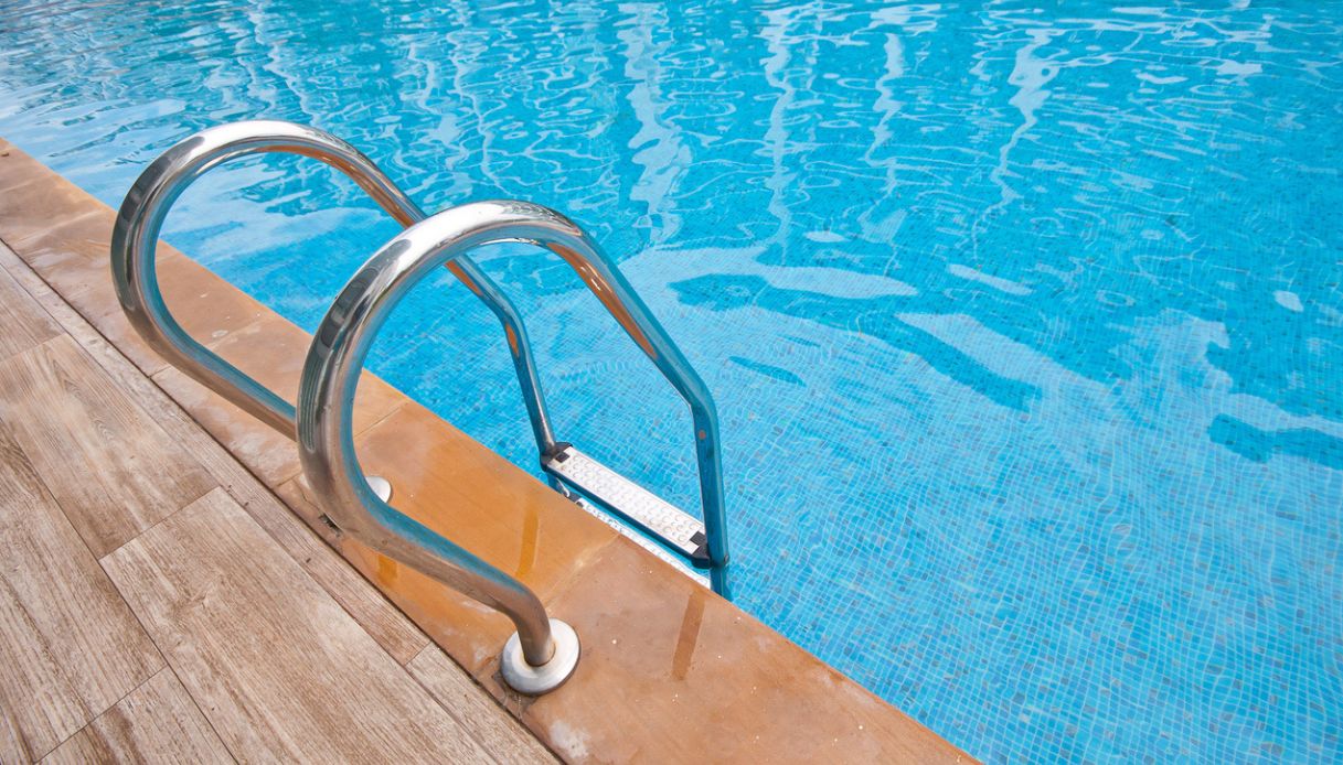 risucchiata per i capelli dal bocchettone della piscina a sestri levante 13enne gravissima al gaslini da Virgilio.it risucchiata per i capelli dal bocchettone della piscina a sestri levante 13enne gravissima al gaslini