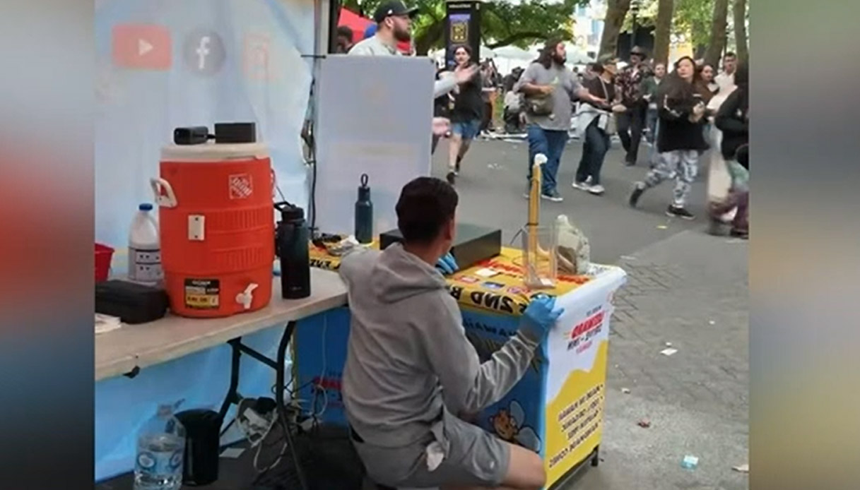 https://wips.plug.it/cips/notizie.virgilio.it/cms/2026/07/sparatoria-seattle-festival-morti.jpg