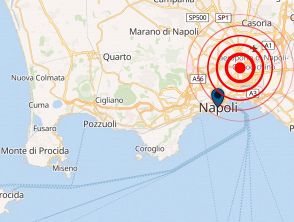 Forte scossa di terremoto a Napoli di magnitudo 4,7, paura sui social dopo il sisma: 