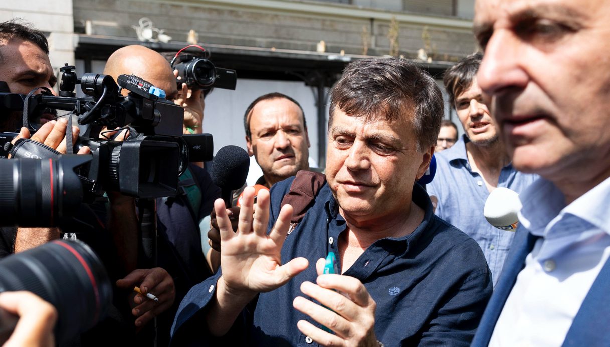 https://wips.plug.it/cips/notizie.virgilio.it/cms/2026/07/valter-lavitola-attentato-ranucci.jpg
