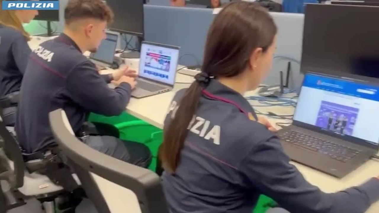 pedopornografia sei arresti tra lombardia e campania trovati oltre 200 mila file dell orrore da Virgilio.it pedopornografia sei arresti tra lombardia e campania trovati oltre 200 mila file dell orrore