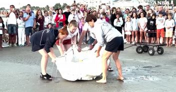 video_bc6402396158112.jpg