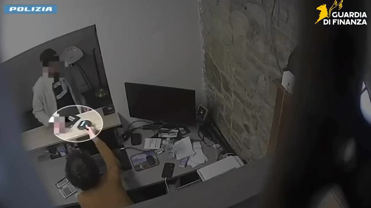 Prostituzione mascherata da attività associativa a Lonato del Garda, maxi blitz: