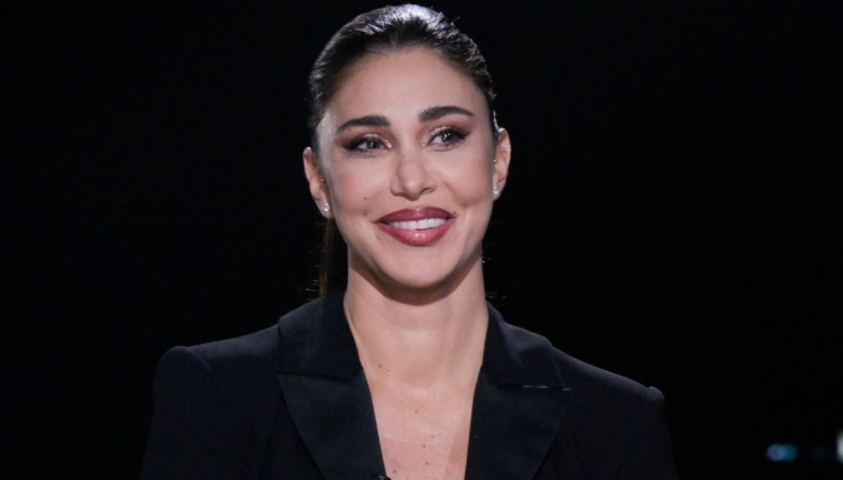 paura per belen rodriguez sbalzata da cavallo e caduta rovinosa importante 232 che lui non si sia fatto male da Virgilio.it paura per belen rodriguez sbalzata da cavallo e caduta rovinosa importante 232 che lui non si sia fatto male