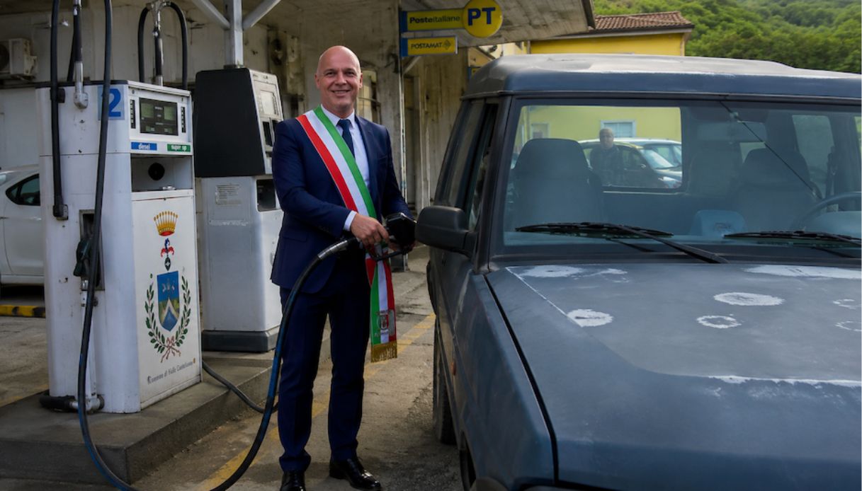 a valle castellana arriva la 8216benzina del sindaco8217 il comune gestisce il distributore e abbatte i prezzi da Virgilio.it a valle castellana arriva la 8216benzina del sindaco8217 il comune gestisce il distributore e abbatte i prezzi