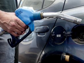 Benzina e diesel con prezzi alle stelle, ma i carburanti sono anche venduti annacquati: 