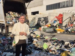 A Bitonto vince 1 milione di euro alla Lotteria e butta il biglietto, lo ritrova miracolosamente in discarica