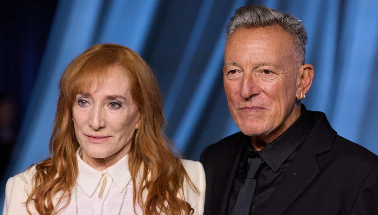 https://wips.plug.it/cips/notizie.virgilio.it/cms/2026/08/bruce-springsteen-patti-scialfa-tumore.jpg