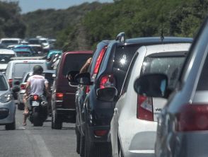 Caldo estremo e stangata sulle auto, danni possono arrivare a 16 mila euro per vettura: cosa rischiano i mezzi