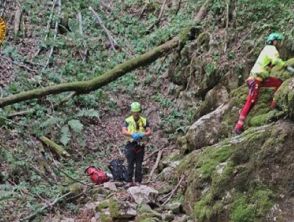 Capo scout morto nel tentativo di salvare un 13enne a Bosco di Corniglio, è caduto in una scarpata