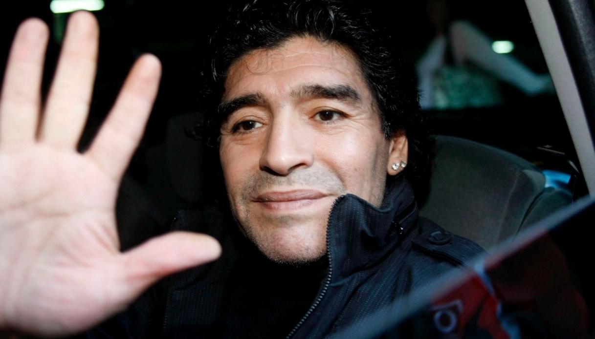 https://wips.plug.it/cips/notizie.virgilio.it/cms/2026/08/diego-armando-maradona.jpg